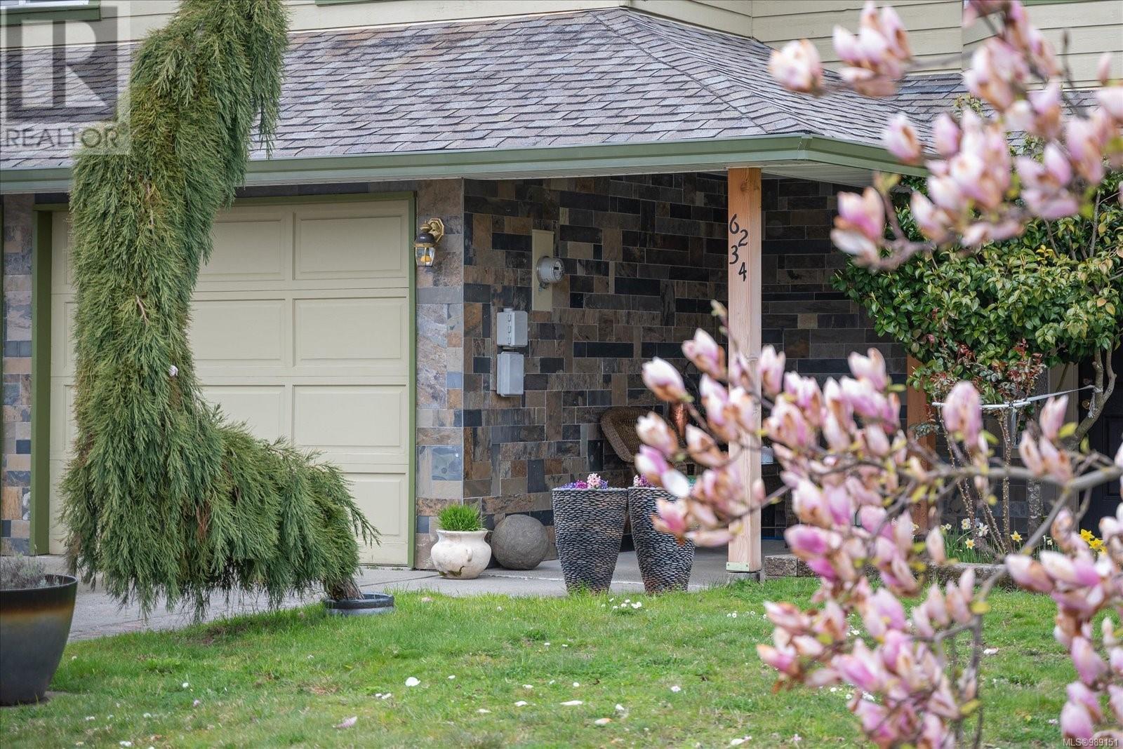 Property at 6234 Mystic Way image 4