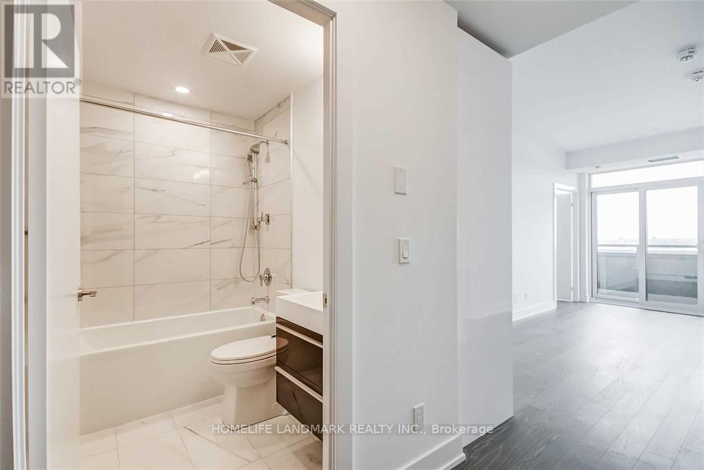 1901 - 181 Bedford Road, Toronto, Ontario  M5R 0A5 - Photo 5 - C11988596