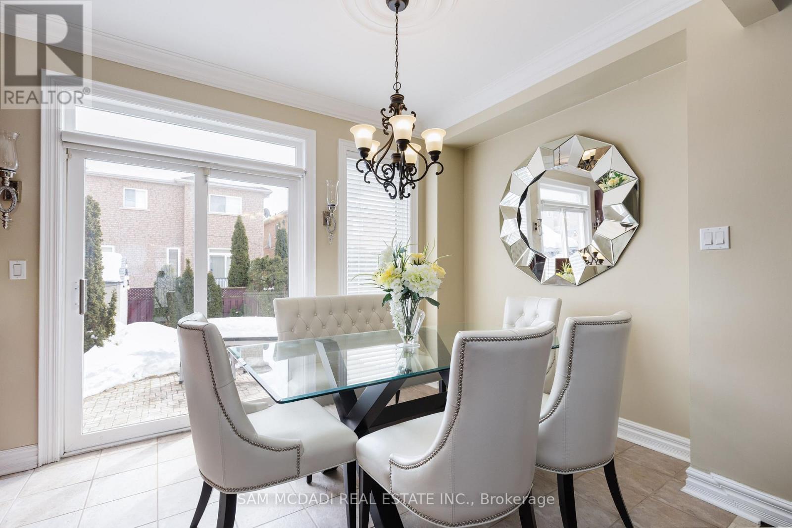 73 Pergola Way, Brampton, Ontario  L6Y 5N1 - Photo 18 - W11988627