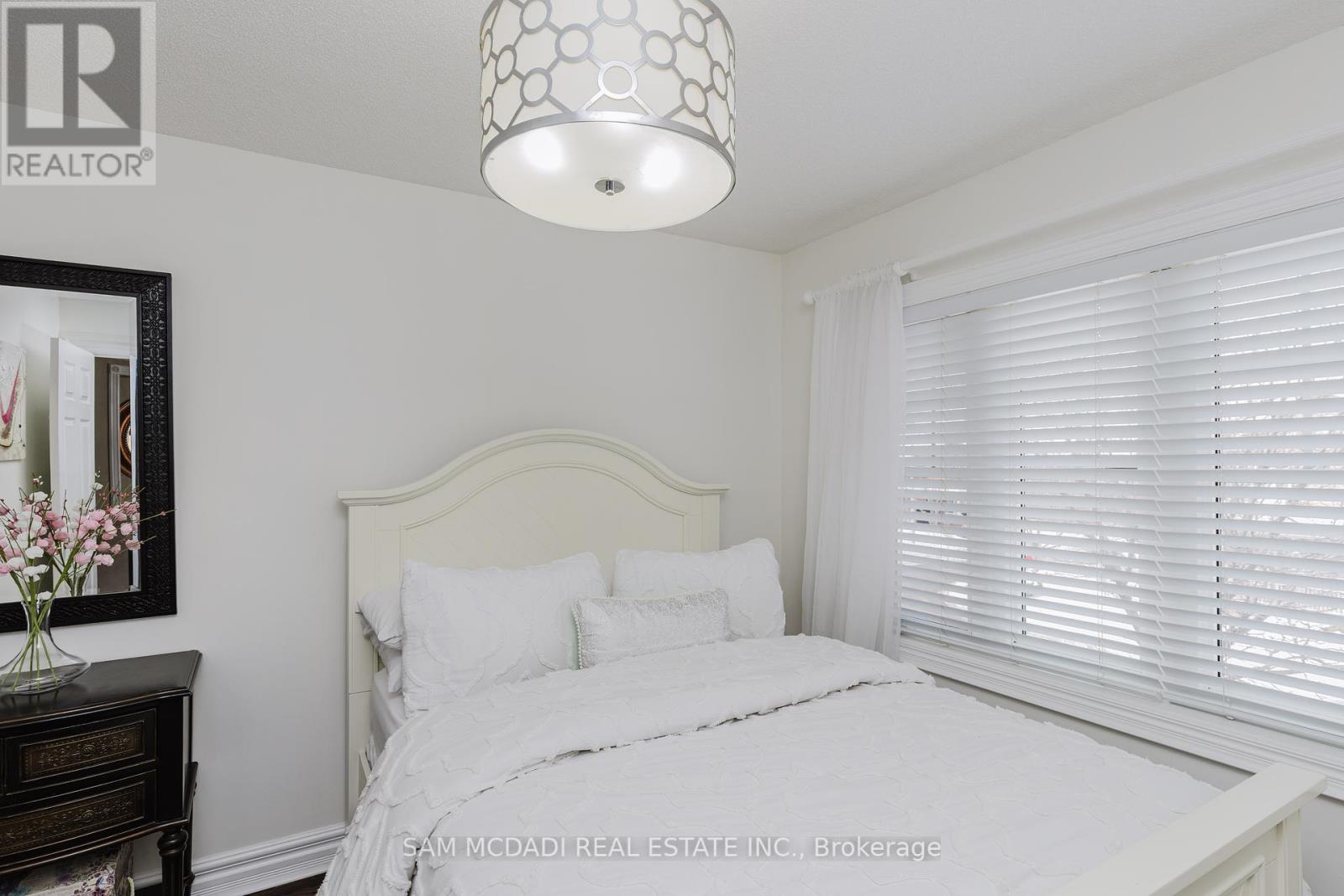 73 Pergola Way, Brampton, Ontario  L6Y 5N1 - Photo 33 - W11988627
