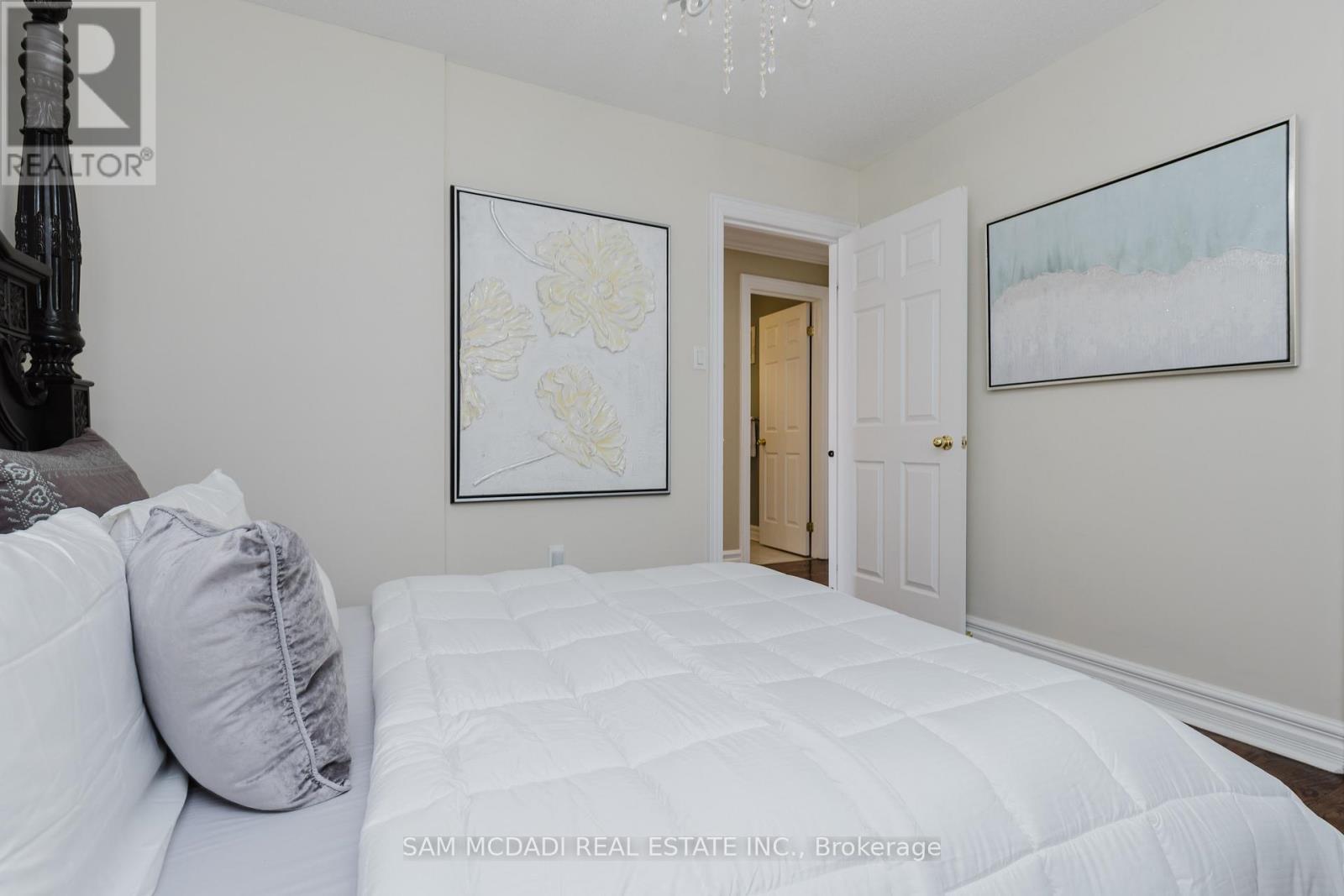 73 Pergola Way, Brampton, Ontario  L6Y 5N1 - Photo 35 - W11988627