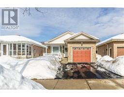 207 BUSH CLOVER Crescent, Kitchener, Ontario