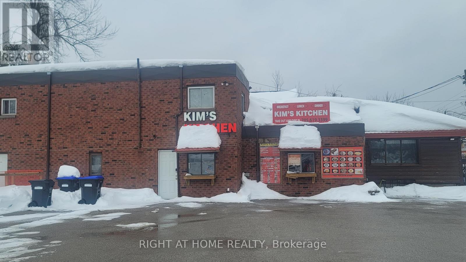 3394 MUSKOKA STREET, severn (washago), Ontario