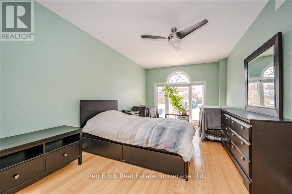 190 Deerpath Drive, Guelph, Ontario  N1K 1W6 - Photo 14 - X11988652