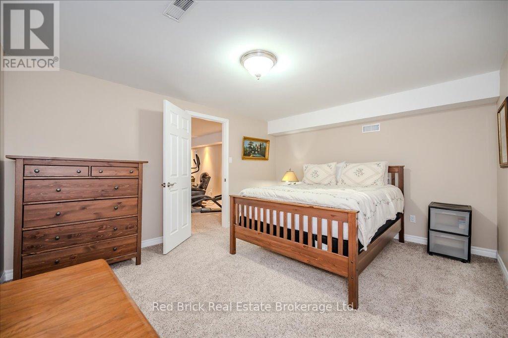 190 Deerpath Drive, Guelph, Ontario  N1K 1W6 - Photo 17 - X11988652