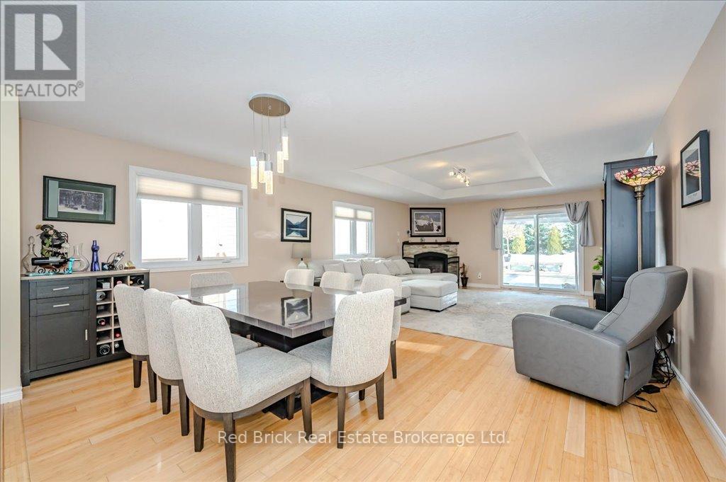 190 Deerpath Drive, Guelph, Ontario  N1K 1W6 - Photo 8 - X11988652