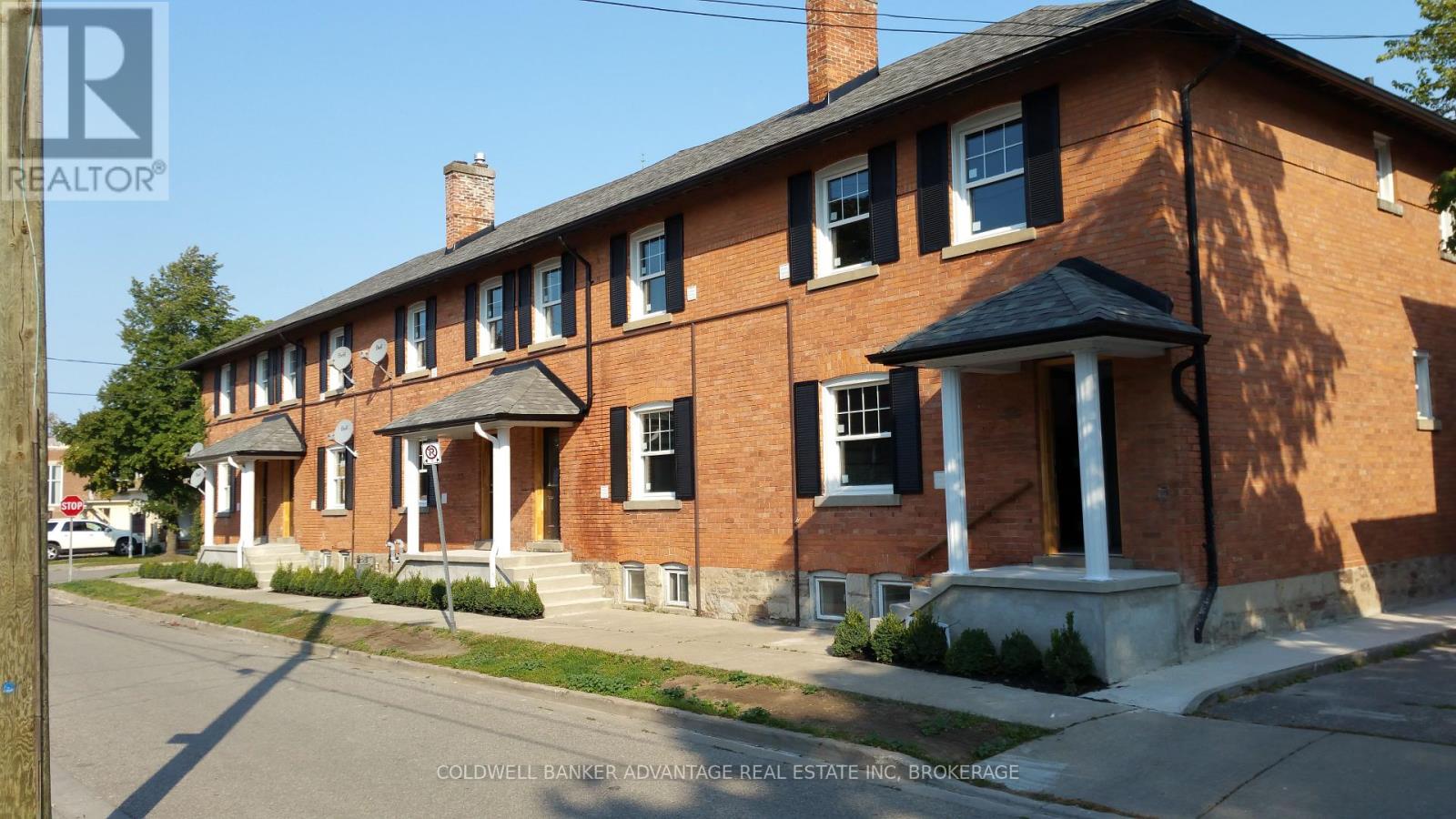 18 1/2-26 Cherry Street, St. Catharines, Ontario  L2R 5M4 - Photo 3 - X11988005
