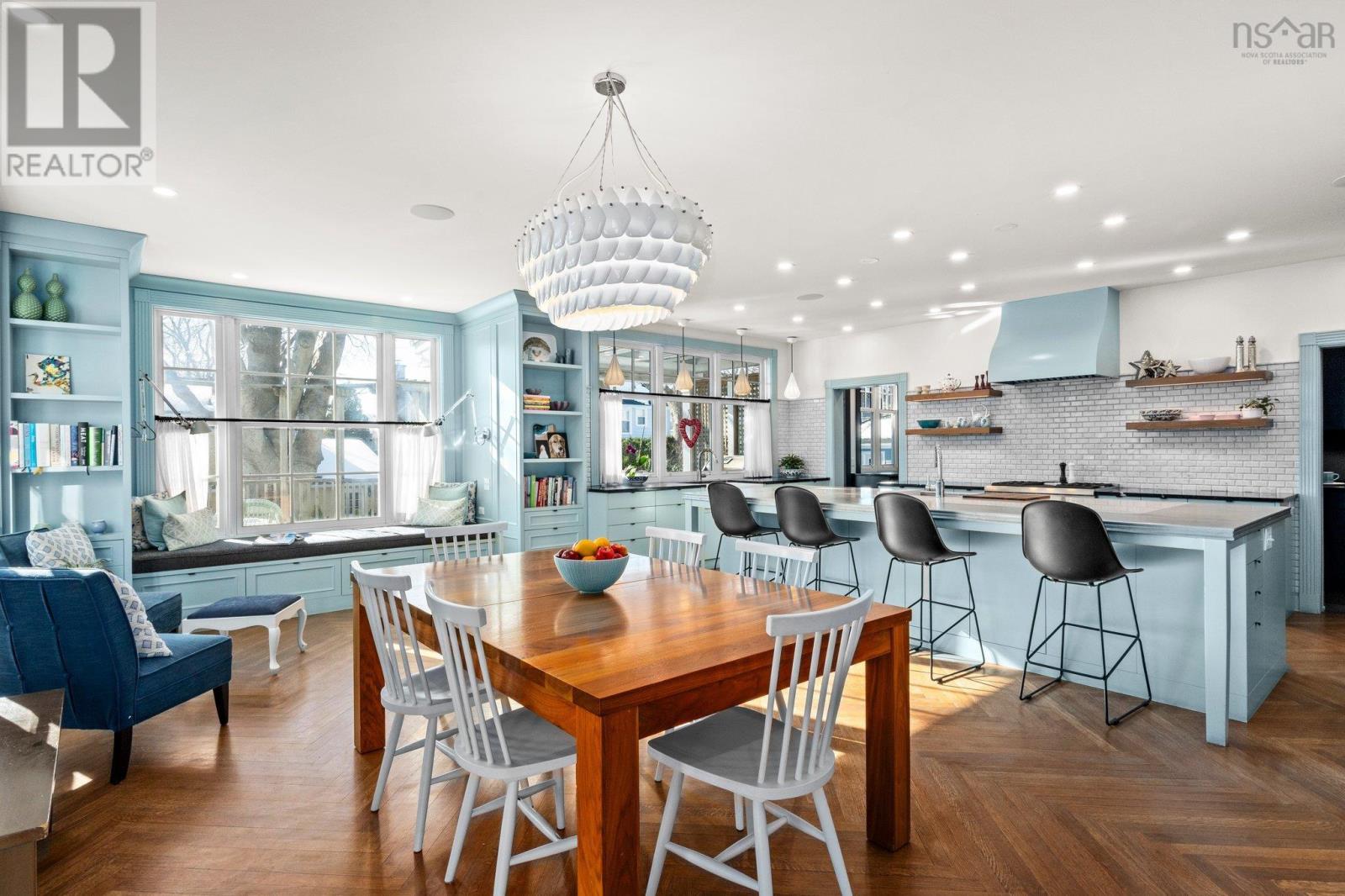 1936 Bloomingdale, Halifax, Nova Scotia  B3H 4E5 - Photo 10 - 202503588