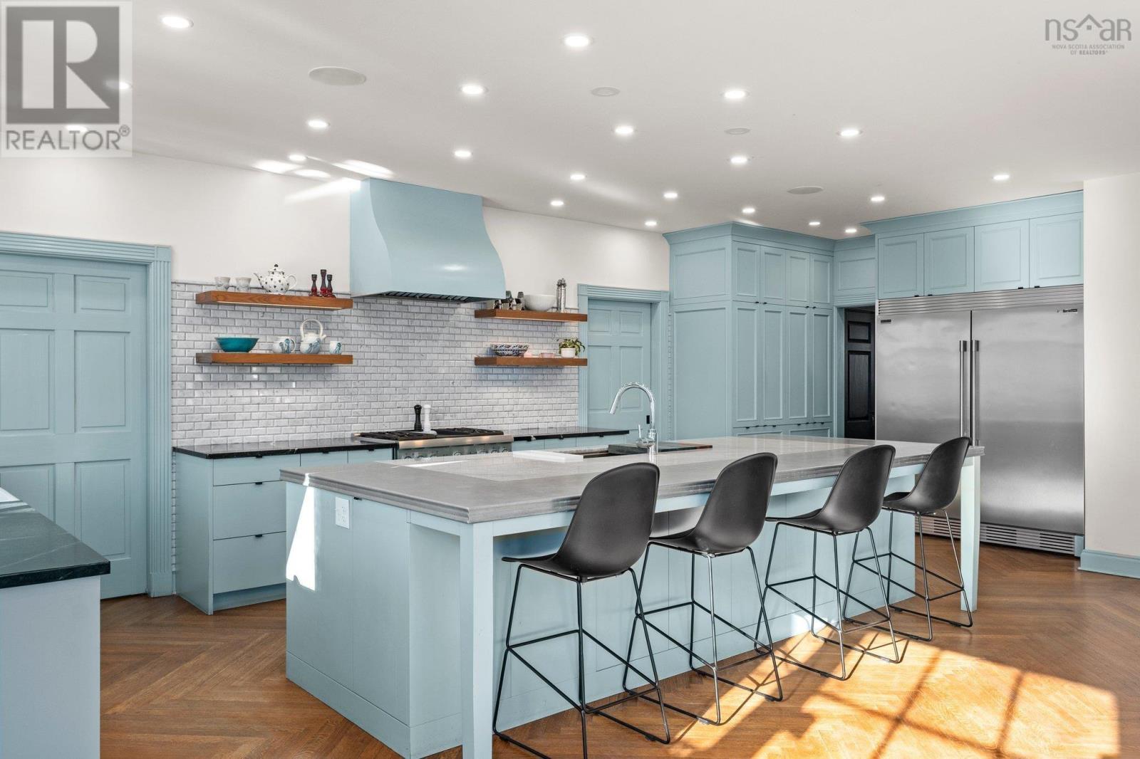 1936 Bloomingdale, Halifax, Nova Scotia  B3H 4E5 - Photo 13 - 202503588