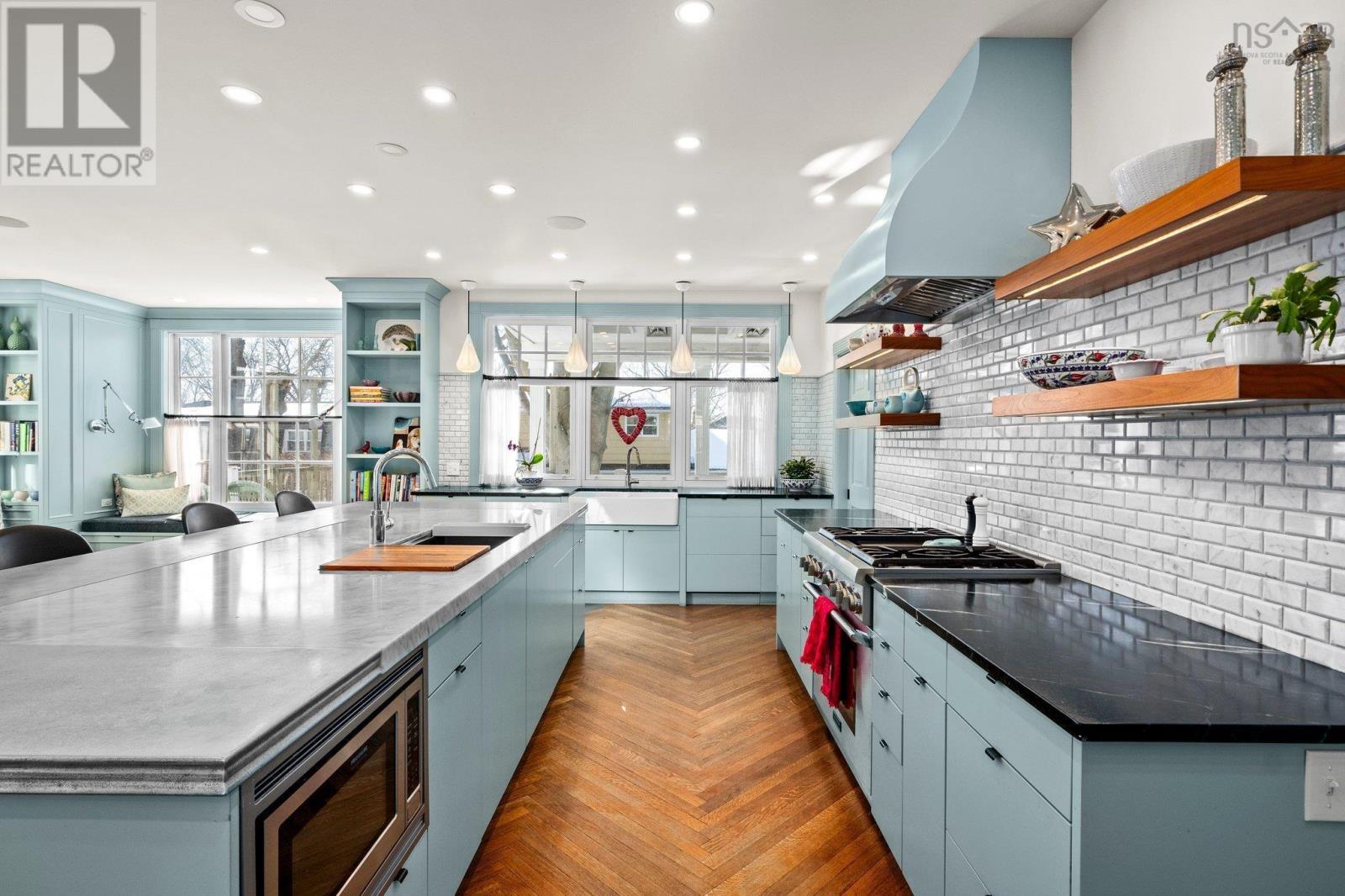 1936 Bloomingdale, Halifax, Nova Scotia  B3H 4E5 - Photo 14 - 202503588