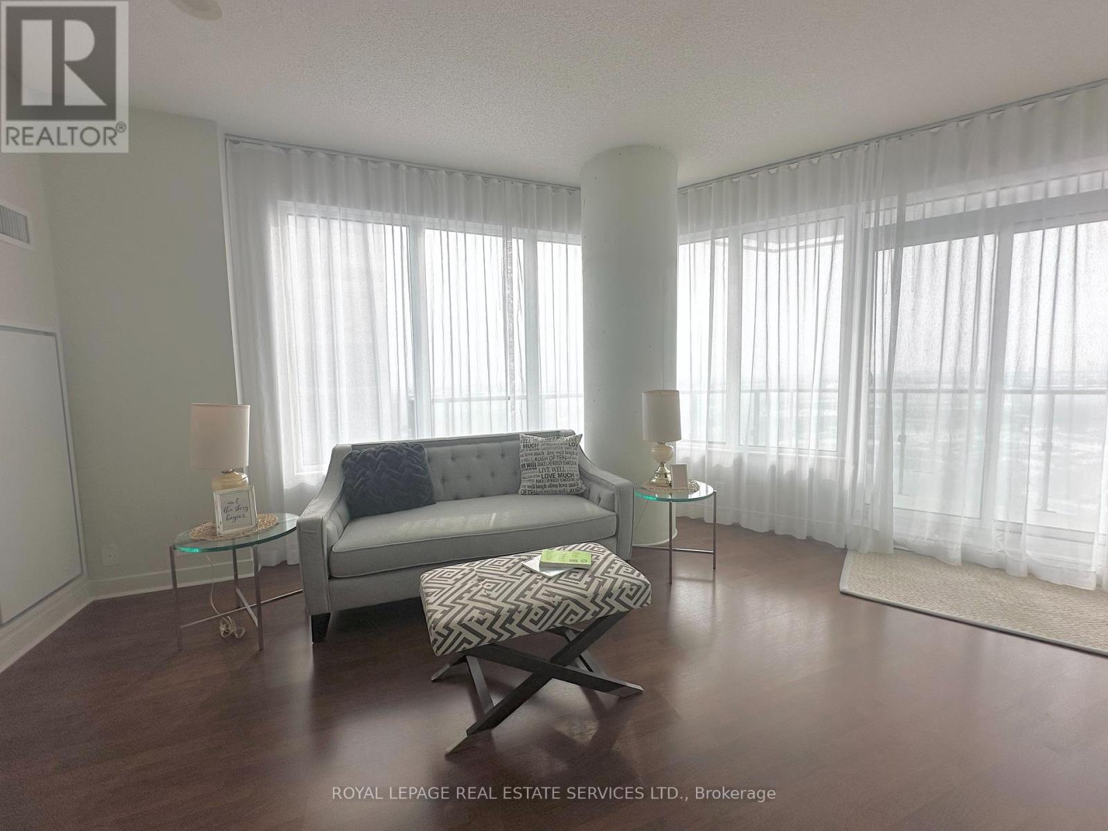 1004 - 188 Clark Boulevard, Brampton, Ontario  L6T 0J2 - Photo 6 - W11988701