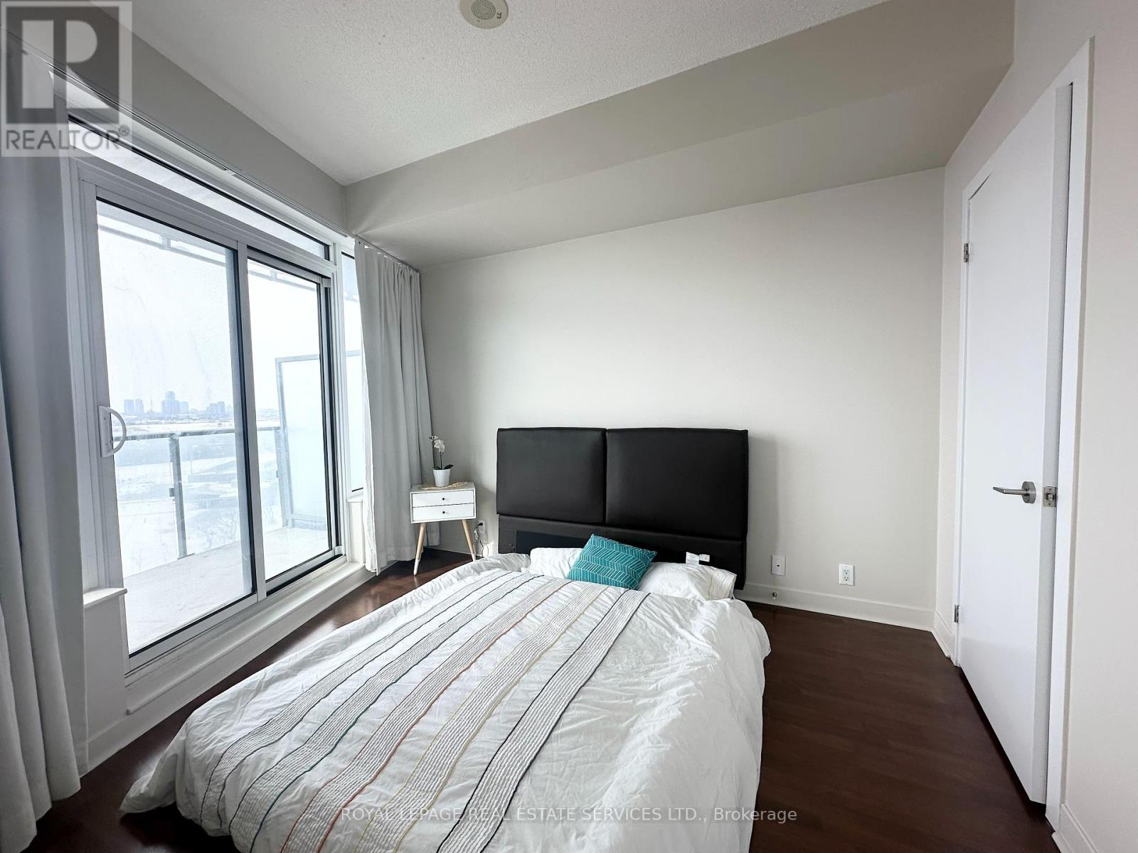 1004 - 188 Clark Boulevard, Brampton, Ontario  L6T 0J2 - Photo 7 - W11988701