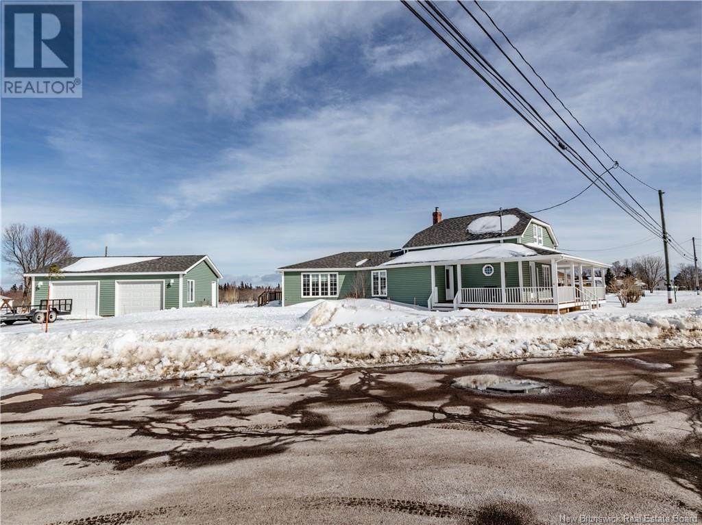 1 L'aboiteau Street, Cap-Pelé, New Brunswick  E4N 1P2 - Photo 1 - NB113036