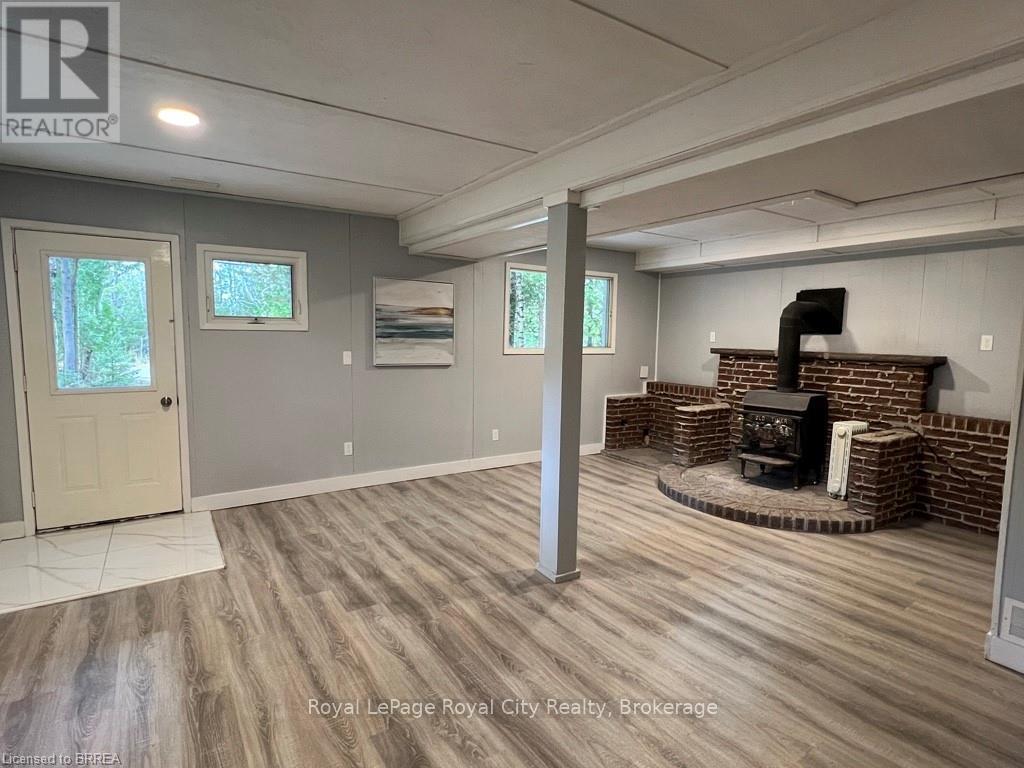 48 Harpur Drive, Northern Bruce Peninsula, Ontario  N0H 2R0 - Photo 12 - X11988744
