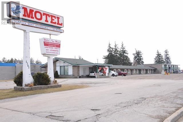 1701 London Line, Sarnia, Ontario  N7W 1B1 - Photo 1 - 25003109