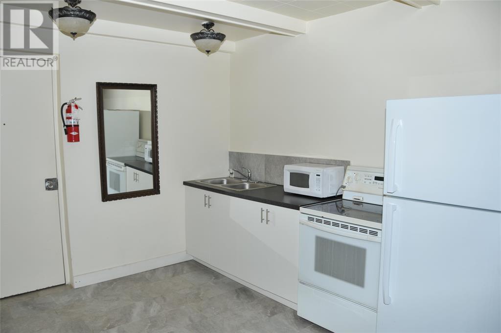1701 London Line, Sarnia, Ontario  N7W 1B1 - Photo 23 - 25003109