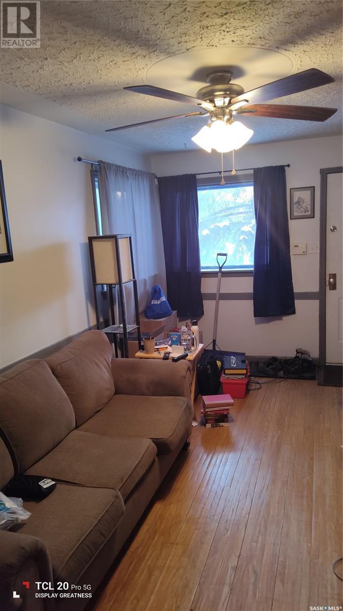 Property at 314 Q AVENUE S image 2