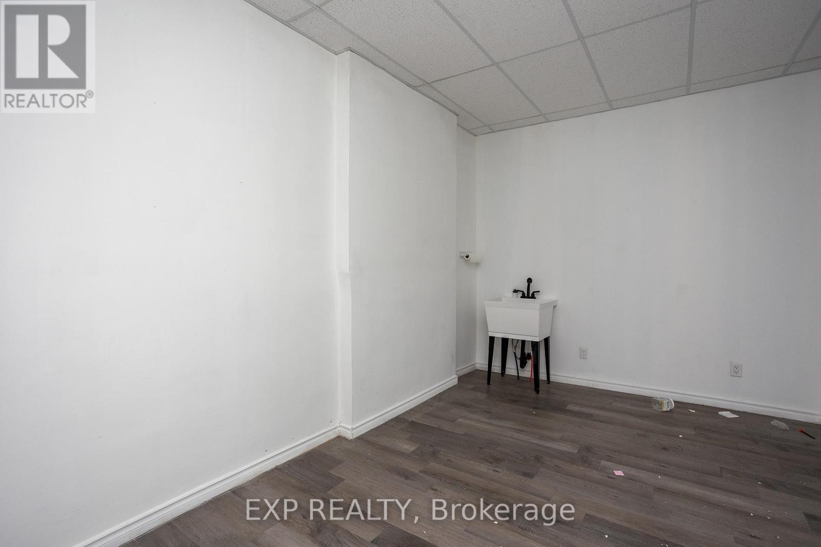 950-956 & 948 2nd Avenue E, Owen Sound, Ontario  N4K 2H6 - Photo 18 - X11988812