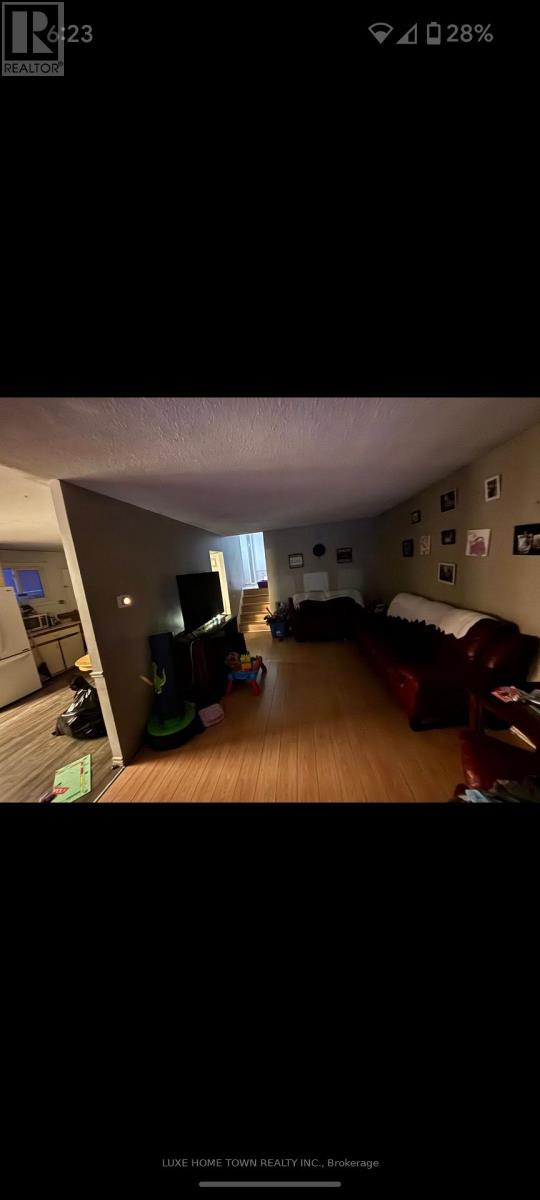 Property at 40 LEASIDE DRIVE image 4