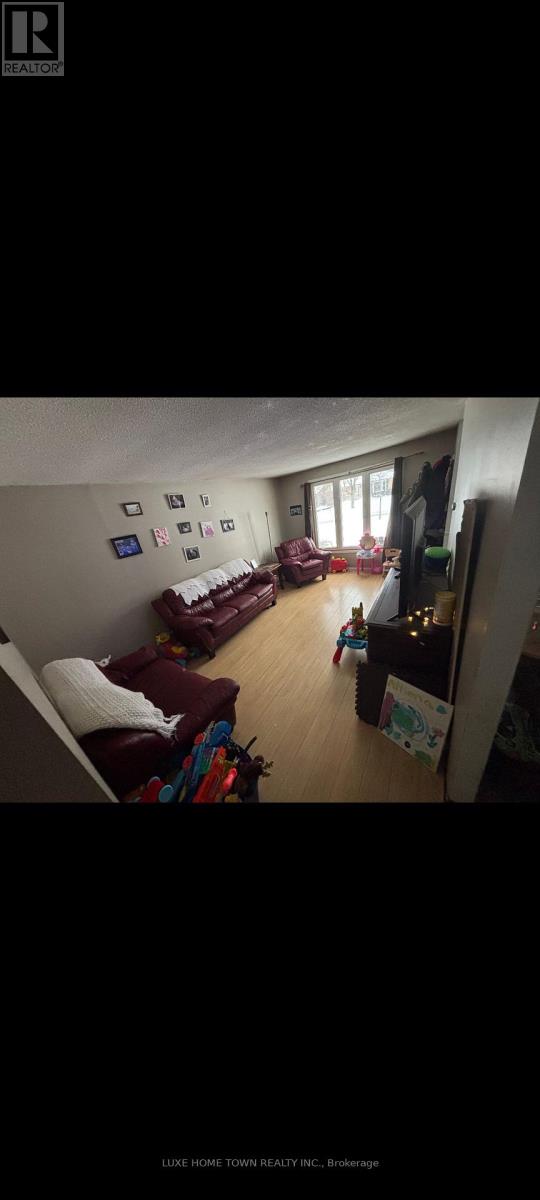 Property at 40 LEASIDE DRIVE image 5