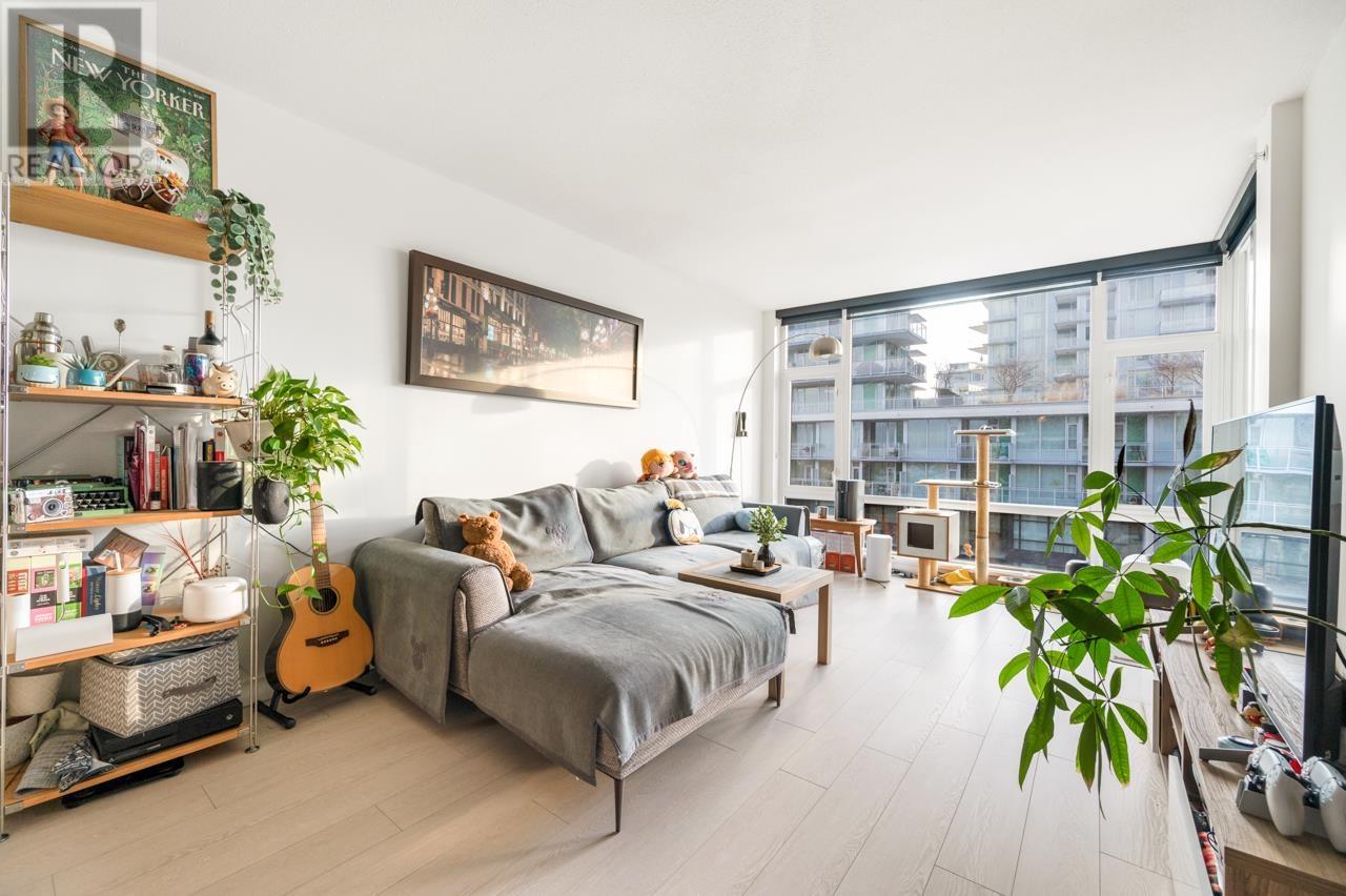 1003 8800 HAZELBRIDGE WAY, Richmond