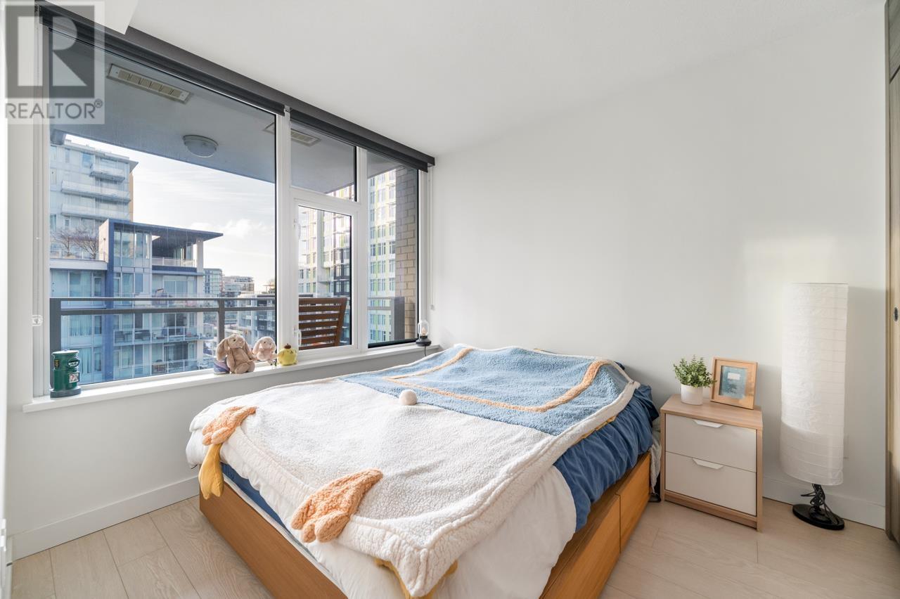 Listing Picture 11 of 21 : 1003 8800 HAZELBRIDGE WAY, Richmond / 烈治文 - 魯藝地產 Yvonne Lu Group - MLS Medallion Club Member