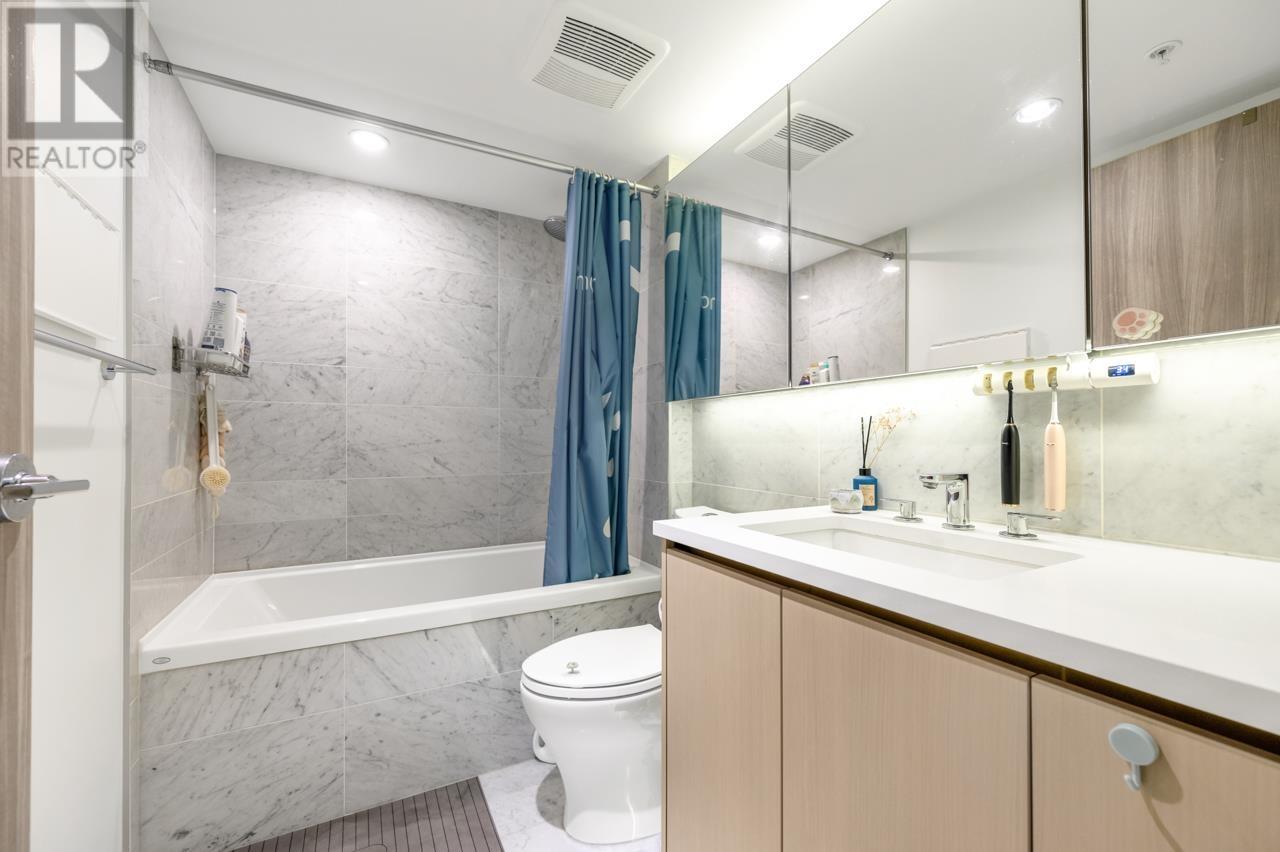 Listing Picture 12 of 21 : 1003 8800 HAZELBRIDGE WAY, Richmond / 烈治文 - 魯藝地產 Yvonne Lu Group - MLS Medallion Club Member