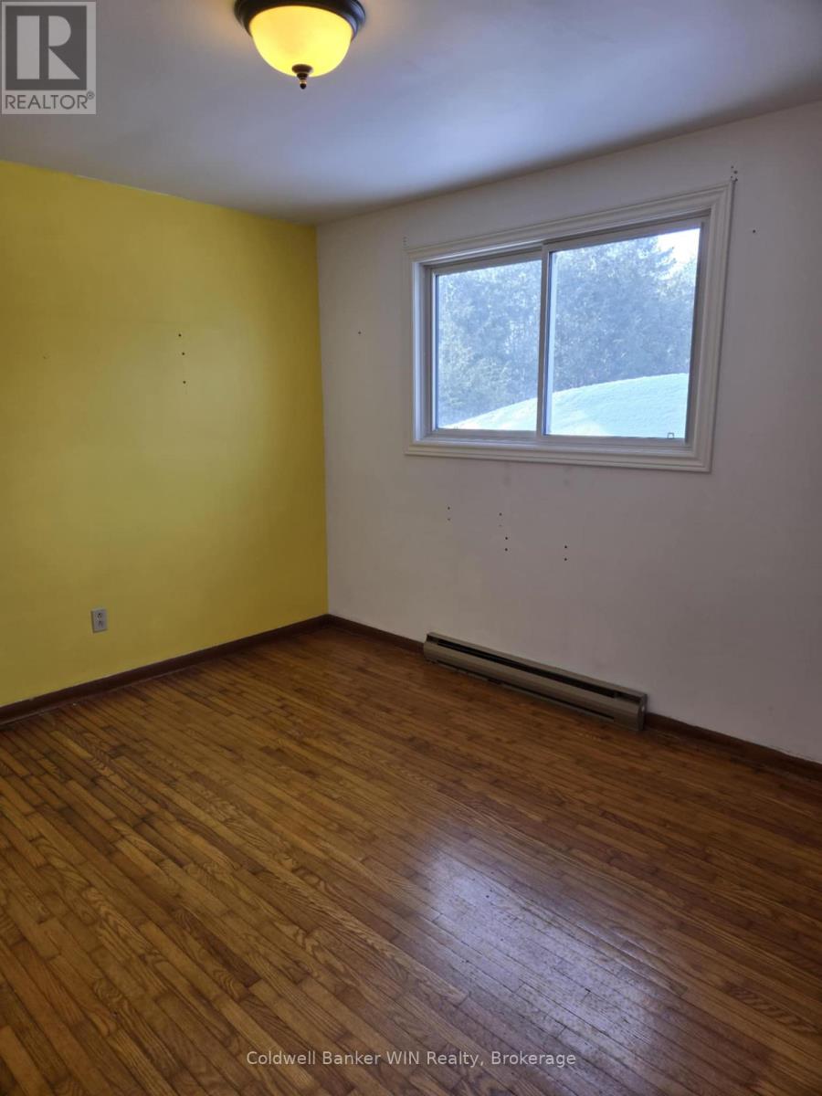 205 Weber Street, Wellington North, Ontario  N0G 2L1 - Photo 8 - X11988944
