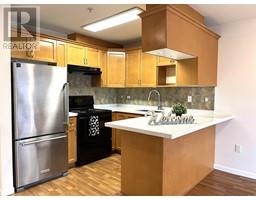 307 189 ONTARIO PLACE, Vancouver, British Columbia