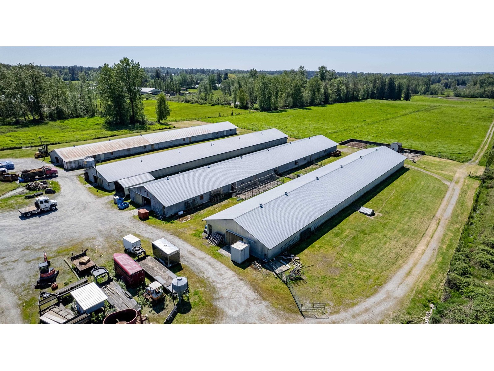 2623 216 Street, Langley, British Columbia  V2Z 1P4 - Photo 2 - R2946489