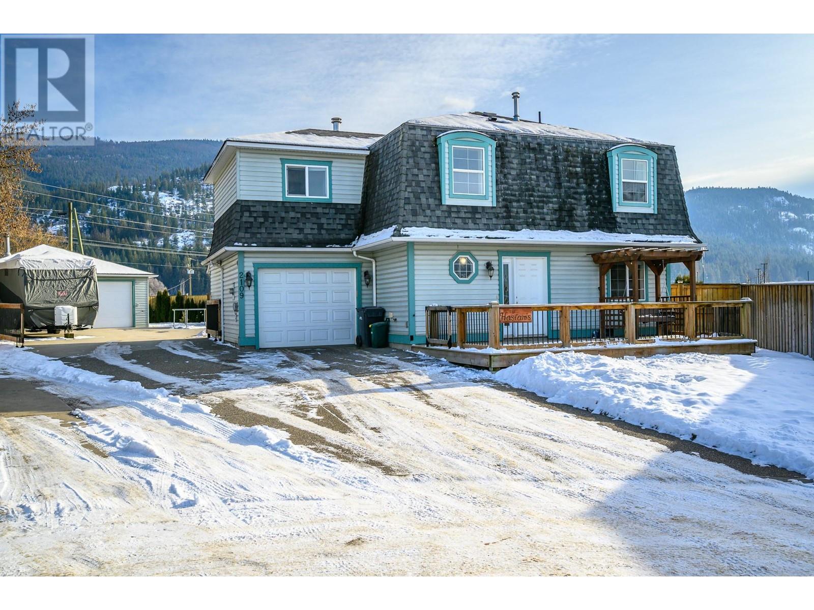 2109 Hunter Avenue, Armstrong, British Columbia  V0E 1B0 - Photo 10 - 10336039