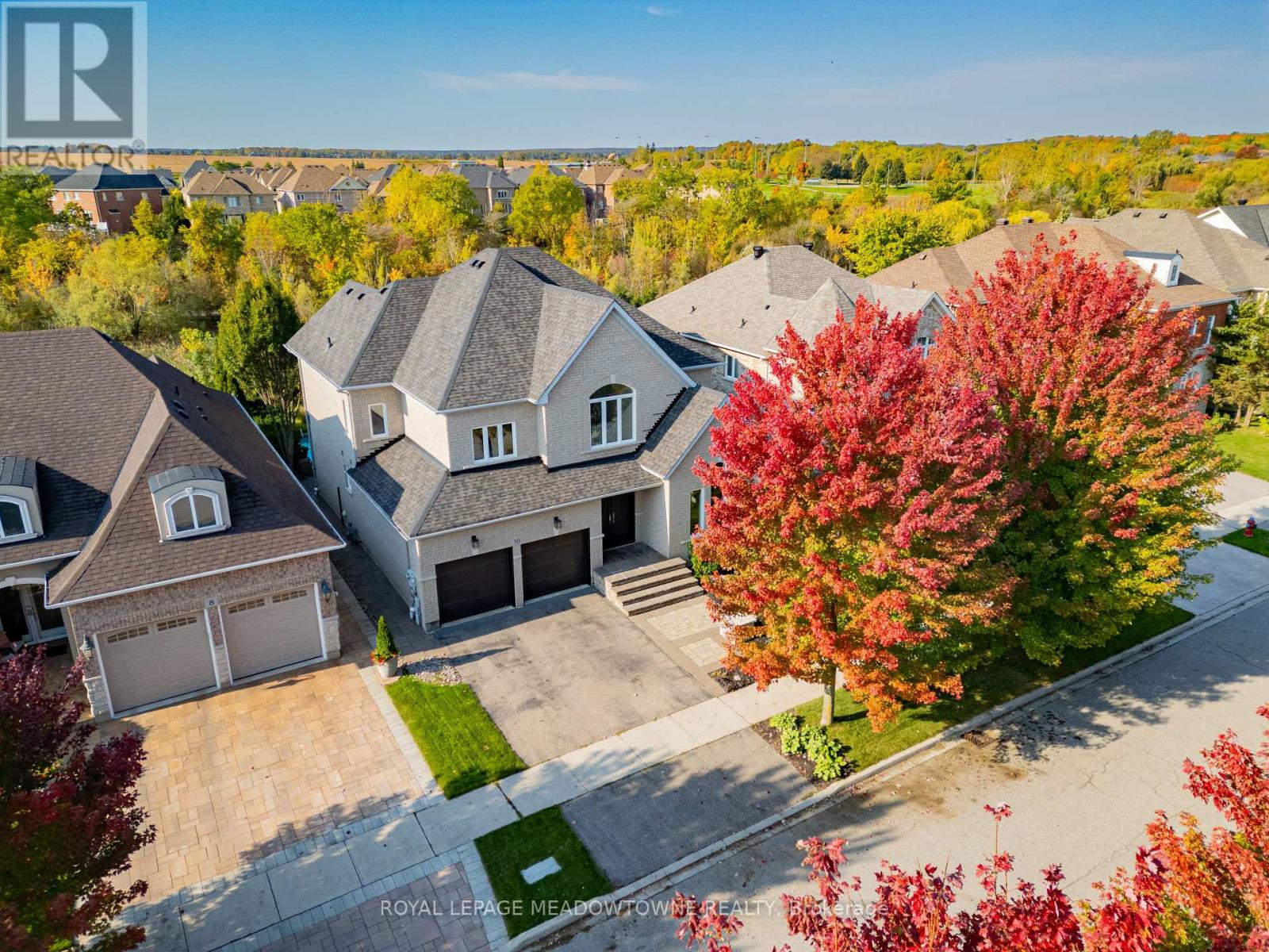 Property at 10 ORCHID AVENUE image 1