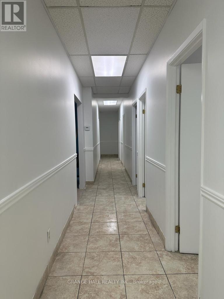111a - 1649 Dufferin Street, Toronto, Ontario  M6H 4H5 - Photo 8 - W11989074
