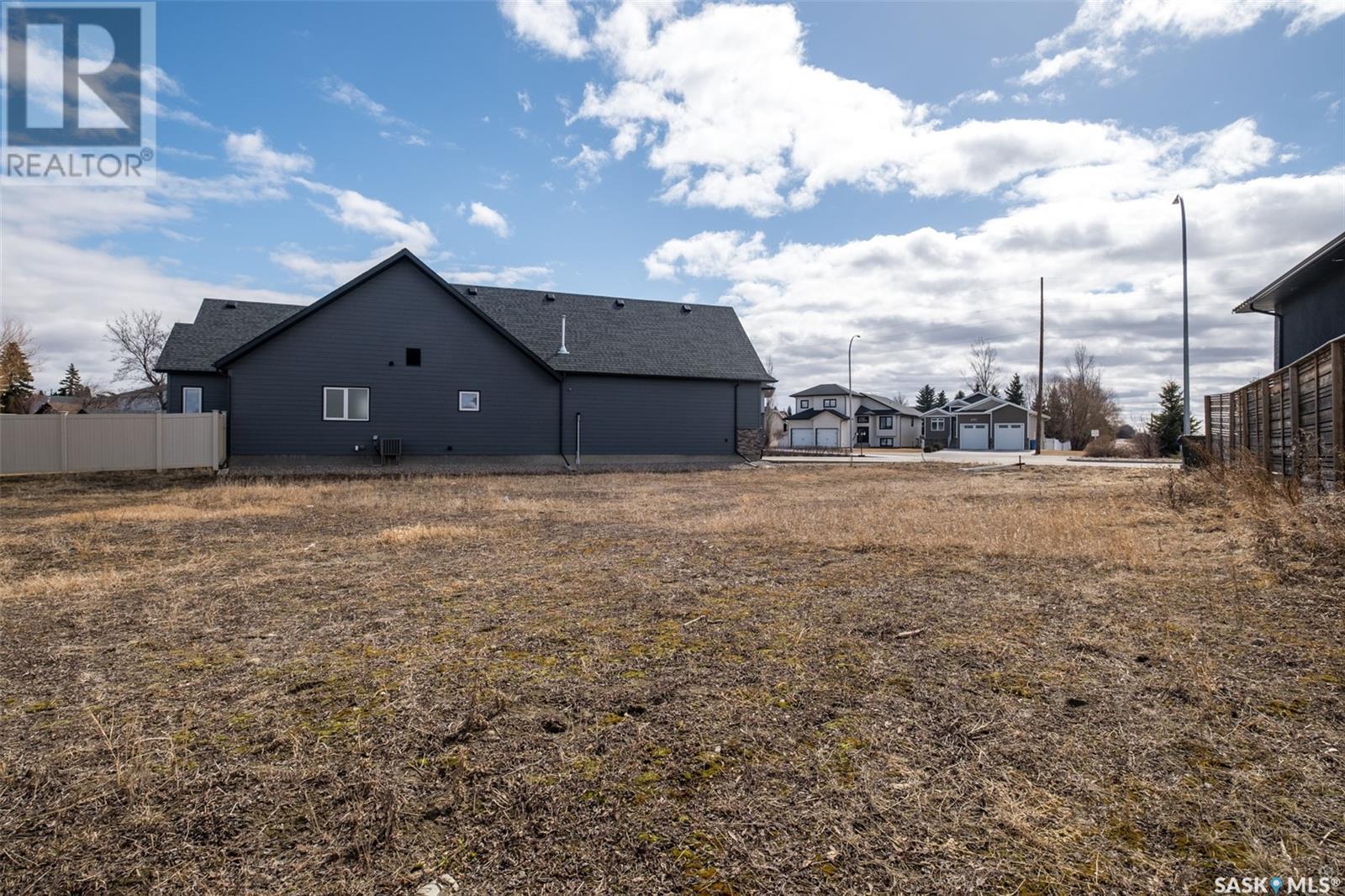 722 32nd Street W, Prince Albert, Saskatchewan  S6V 7T5 - Photo 8 - SK996615