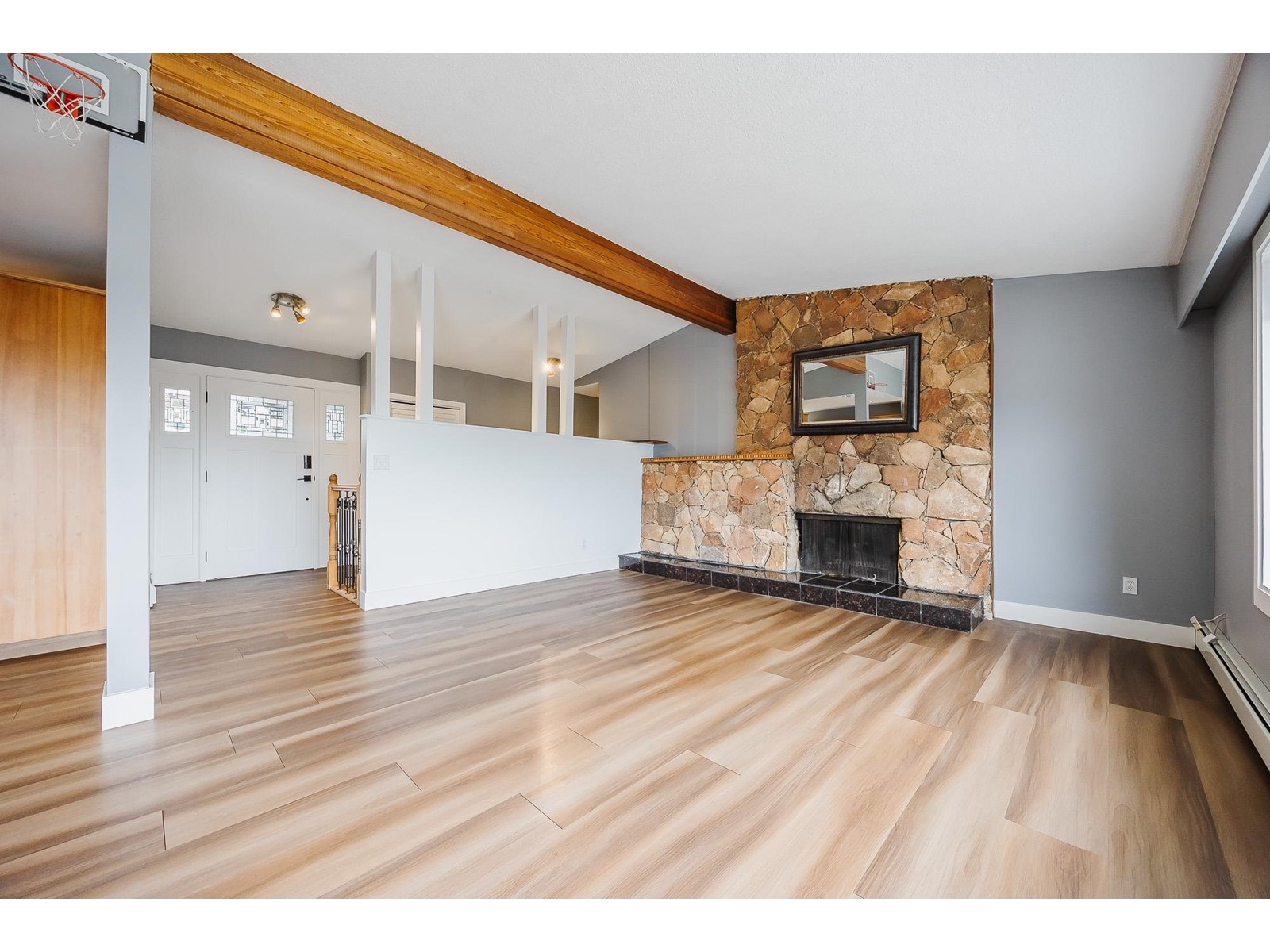 9749 Crown Crescent, Surrey, British Columbia  V3V 2T7 - Photo 10 - R2970605