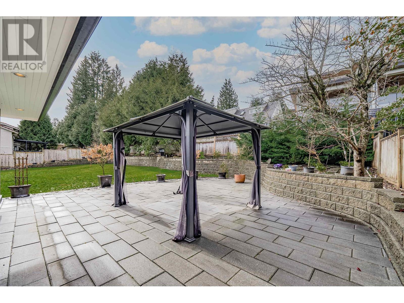 3072 Lazy A Street, Coquitlam, British Columbia  V3C 3N9 - Photo 36 - R2970508