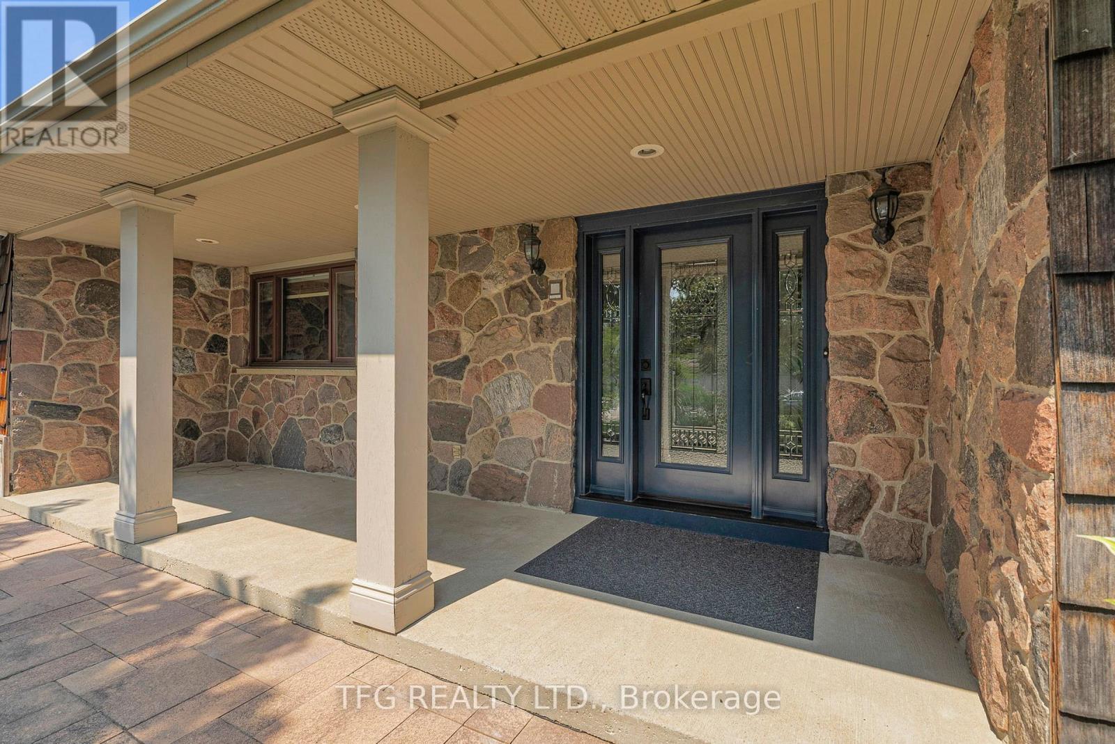 Property at 490 CONLIN ROAD E image 3