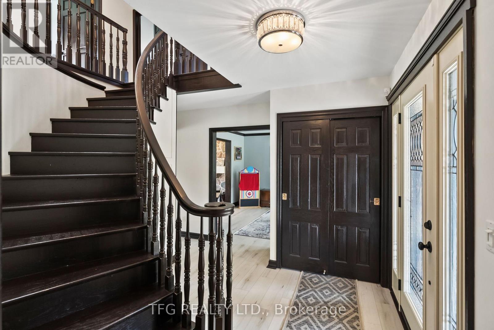 Property at 490 CONLIN ROAD E image 4