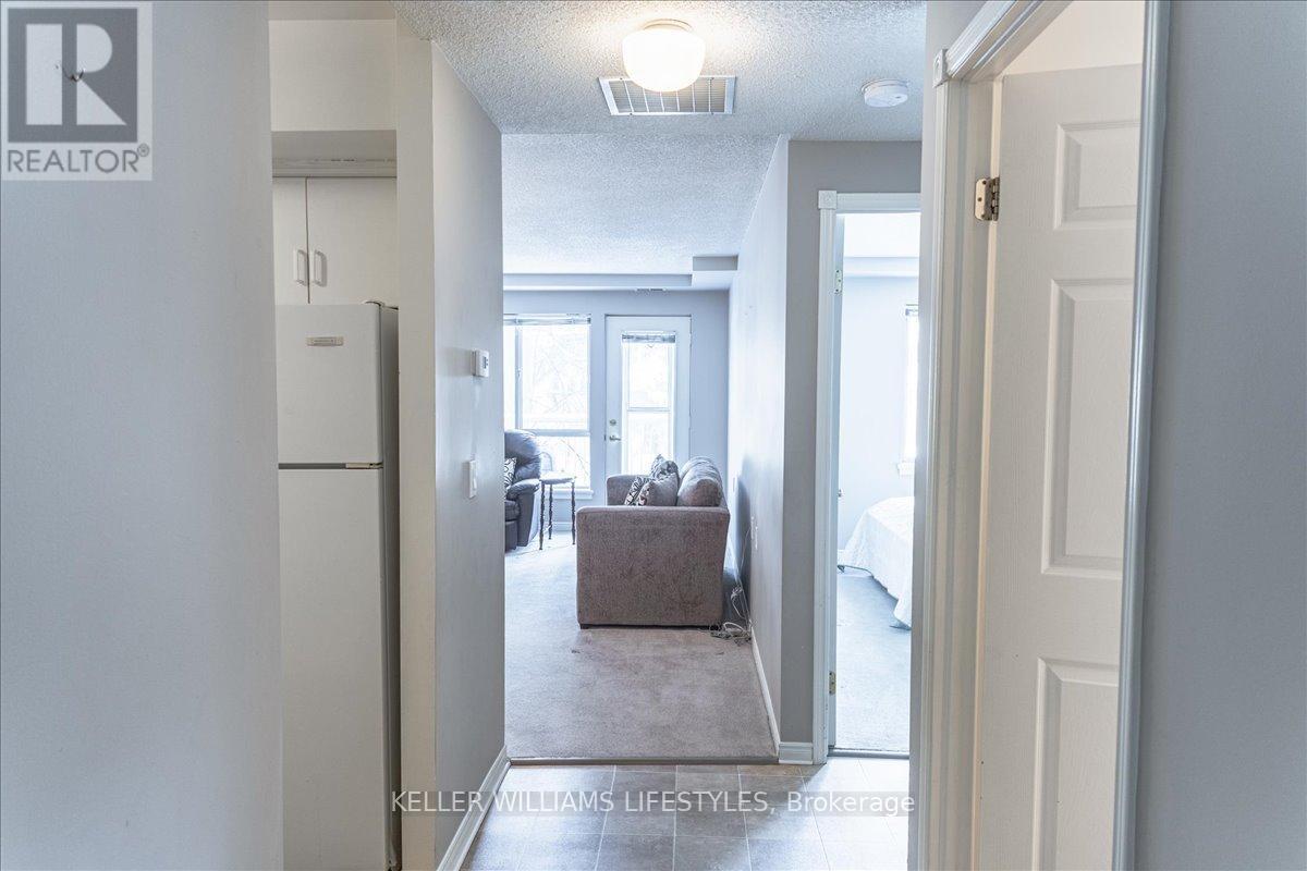 Photo 6 of 25 for 224 - 511 Gainsborough Road