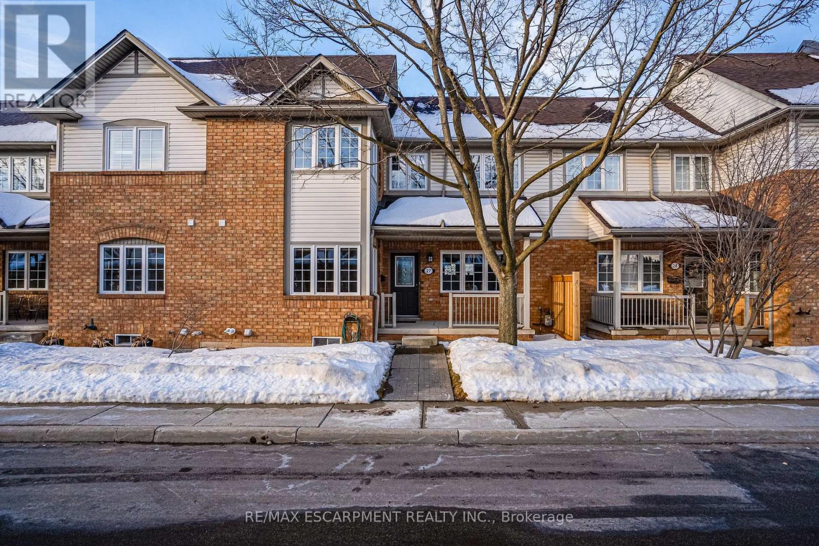 Property at 27 - 100 BEDDOE DRIVE image 1