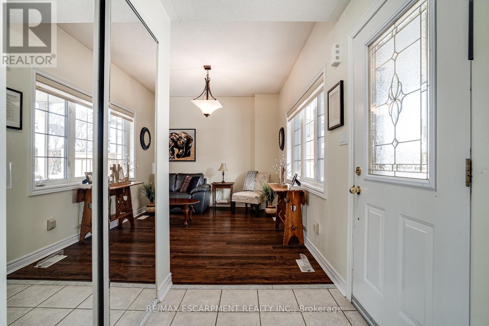 Property at 27 - 100 BEDDOE DRIVE image 4