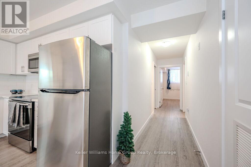 E - 166 Rochefort Street, Kitchener, Ontario  N2R 0P5 - Photo 24 - X11989279