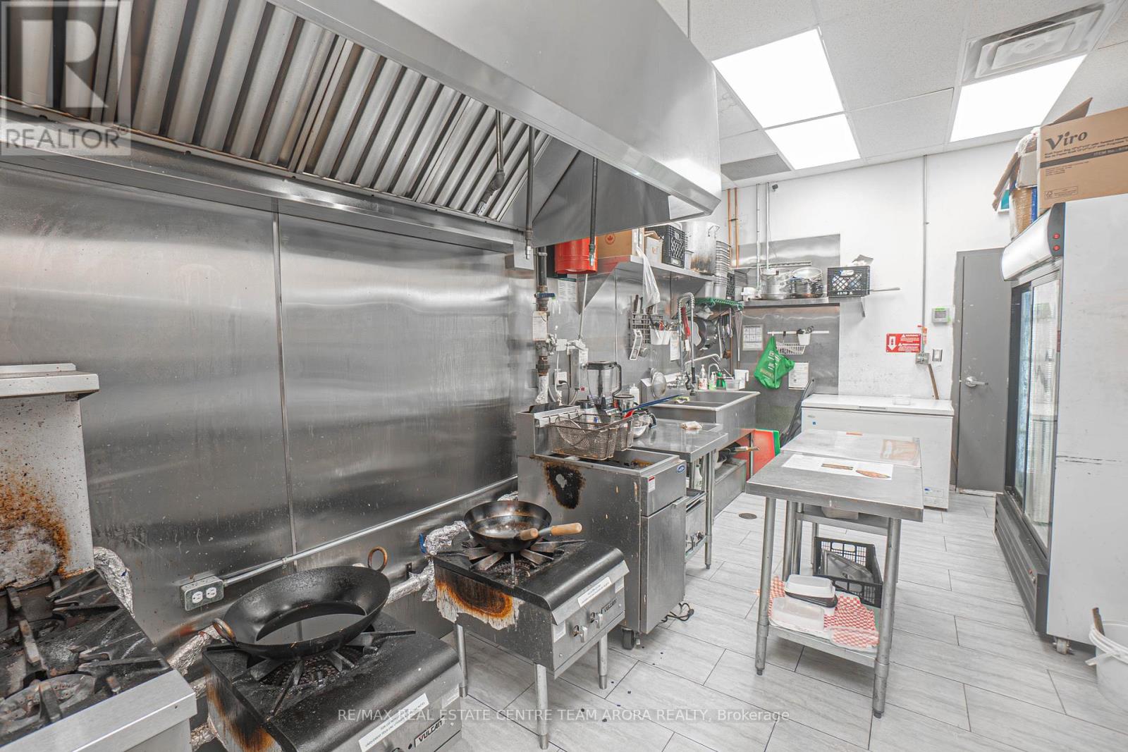 121 - 41 Lebovic Avenue, Toronto (Clairlea-Birchmount), Ontario  M1L 4W1 - Photo 11 - E11989323