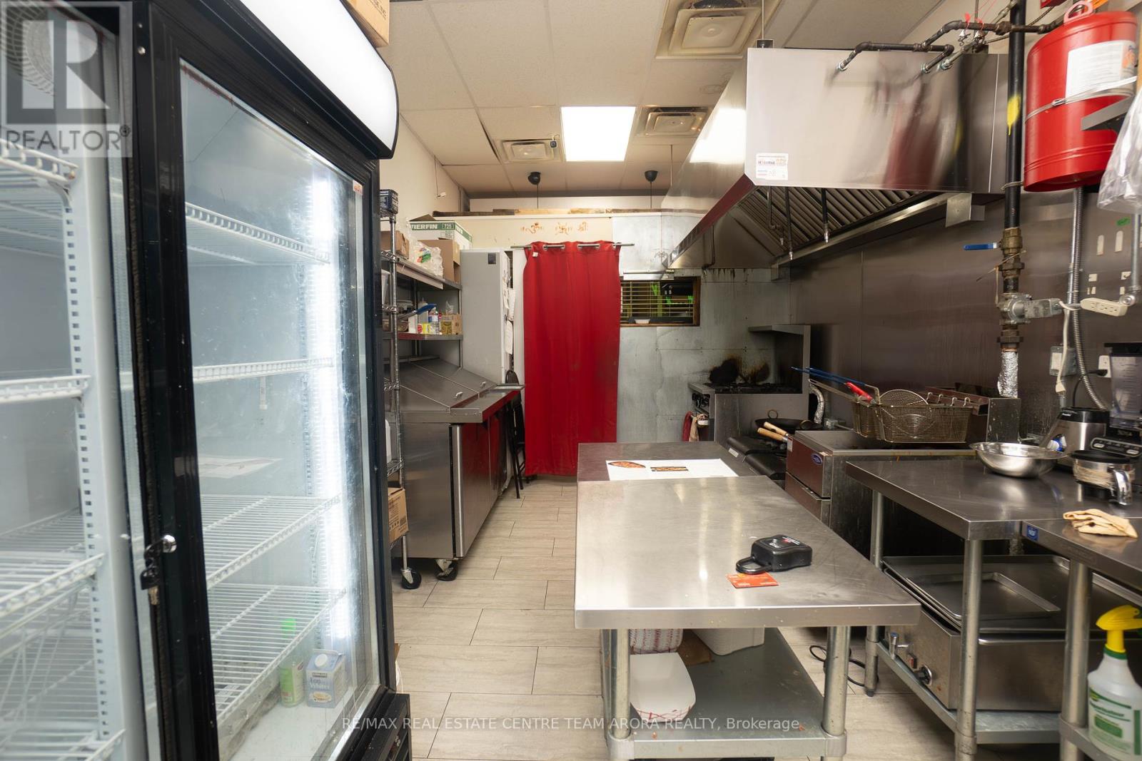 121 - 41 Lebovic Avenue, Toronto (Clairlea-Birchmount), Ontario  M1L 4W1 - Photo 16 - E11989323
