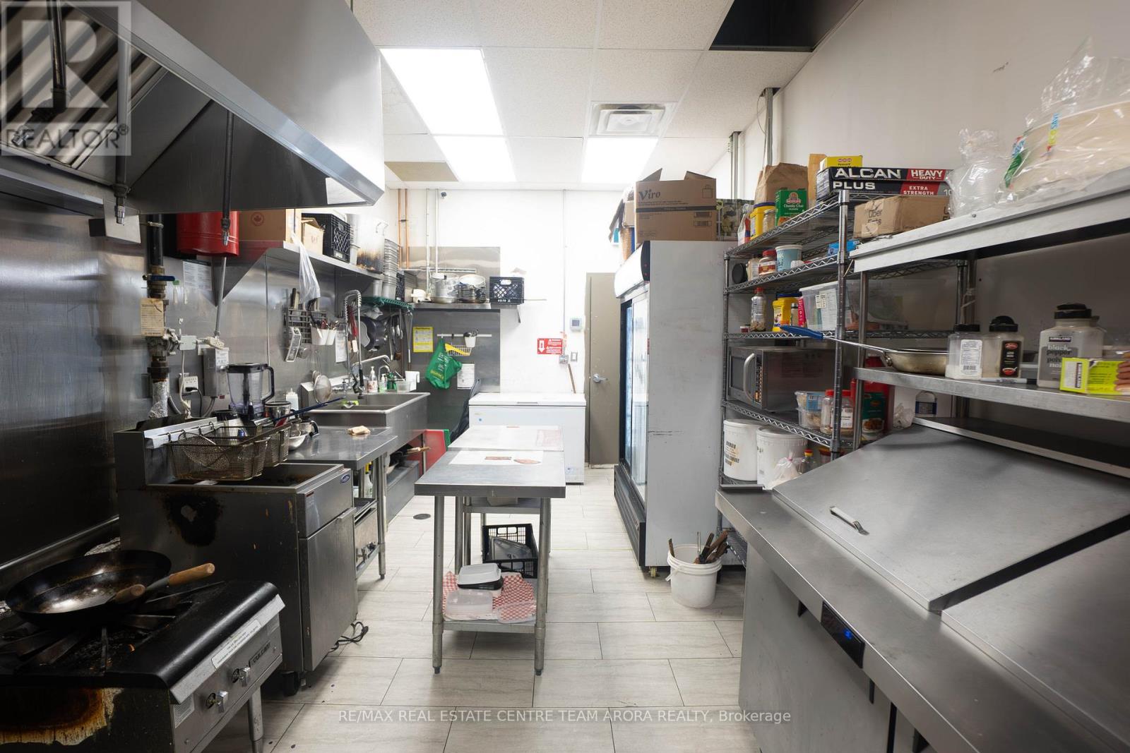 121 - 41 Lebovic Avenue, Toronto (Clairlea-Birchmount), Ontario  M1L 4W1 - Photo 21 - E11989323