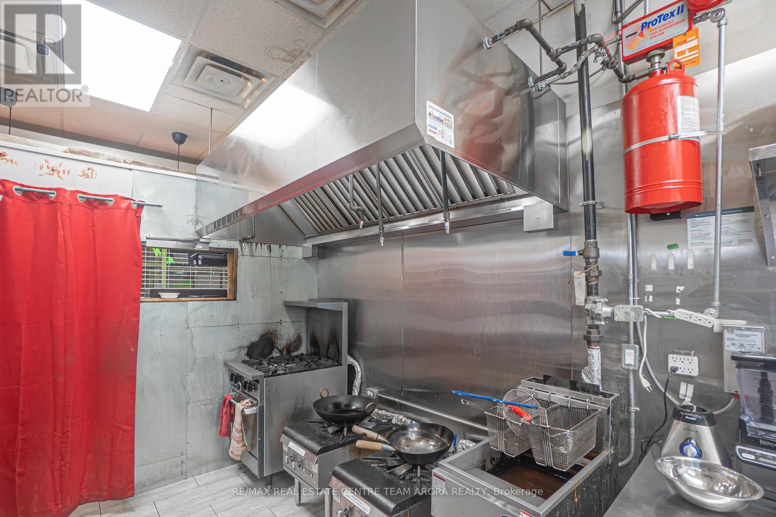 121 - 41 Lebovic Avenue, Toronto (Clairlea-Birchmount), Ontario  M1L 4W1 - Photo 8 - E11989323