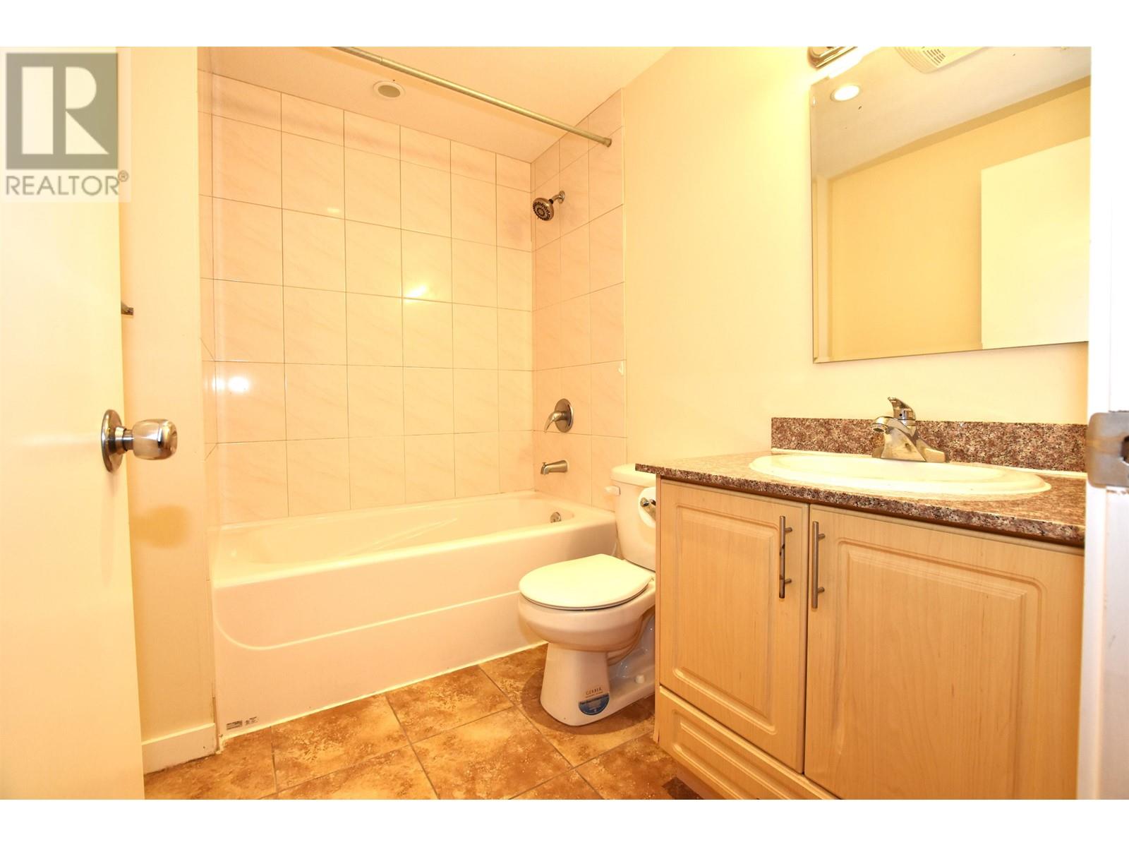 Listing Picture 8 of 14 : 505 6133 BUSWELL STREET, Richmond / 烈治文 - 魯藝地產 Yvonne Lu Group - MLS Medallion Club Member