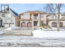 526 HIDDEN TRAIL, Oakville, Ontario