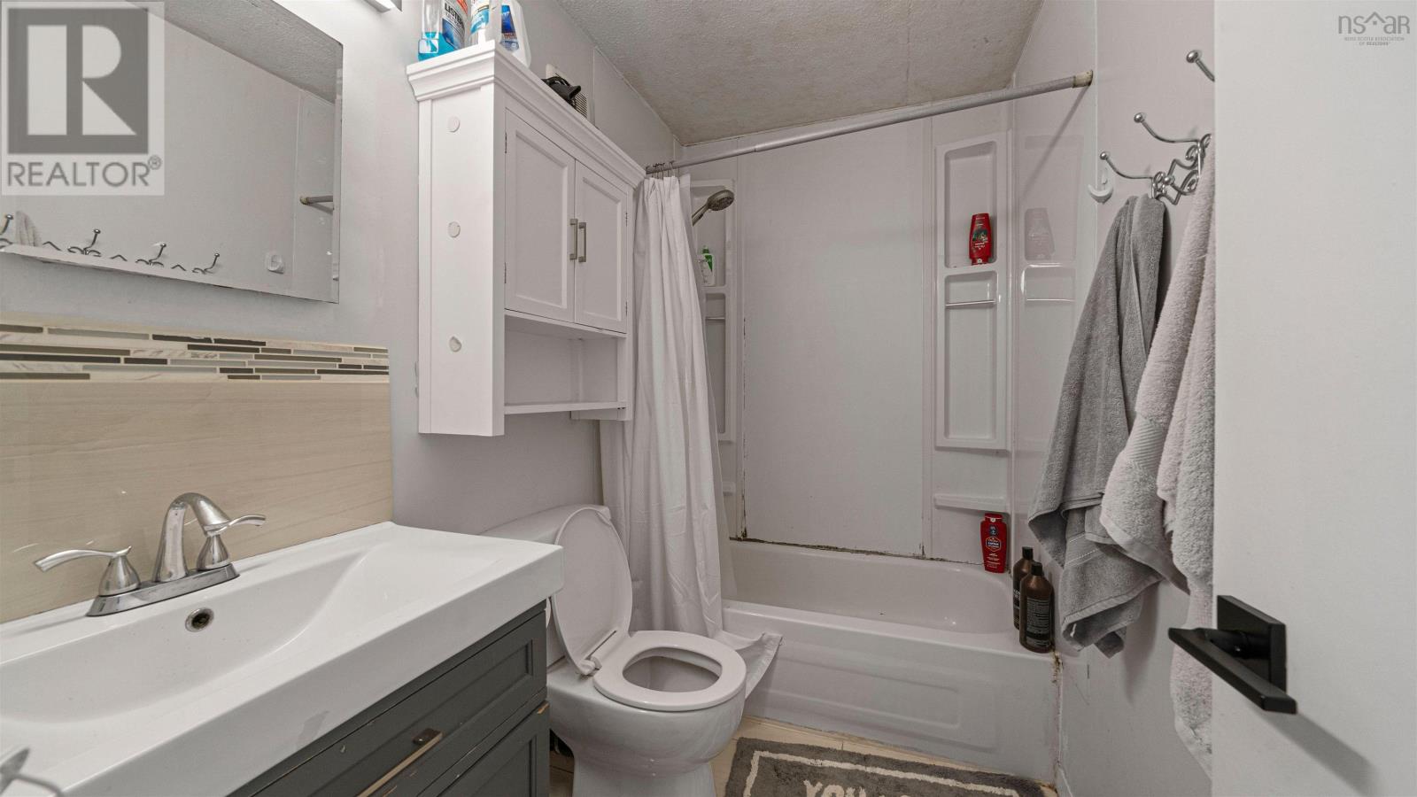 6011 Stairs Street, 6013, 6017, 6019, Halifax, Nova Scotia  B3K 2E4 - Photo 15 - 202503615