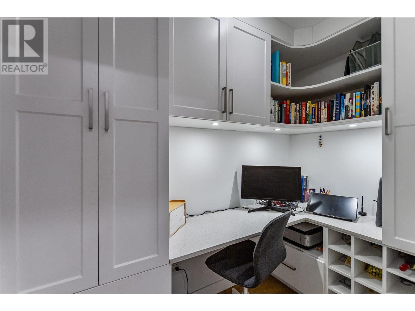 304 557 E Cordova Street, Vancouver, British Columbia  V6A 1L8 - Photo 17 - R2966871